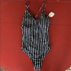 CUPSHE Zebra Swimsuit